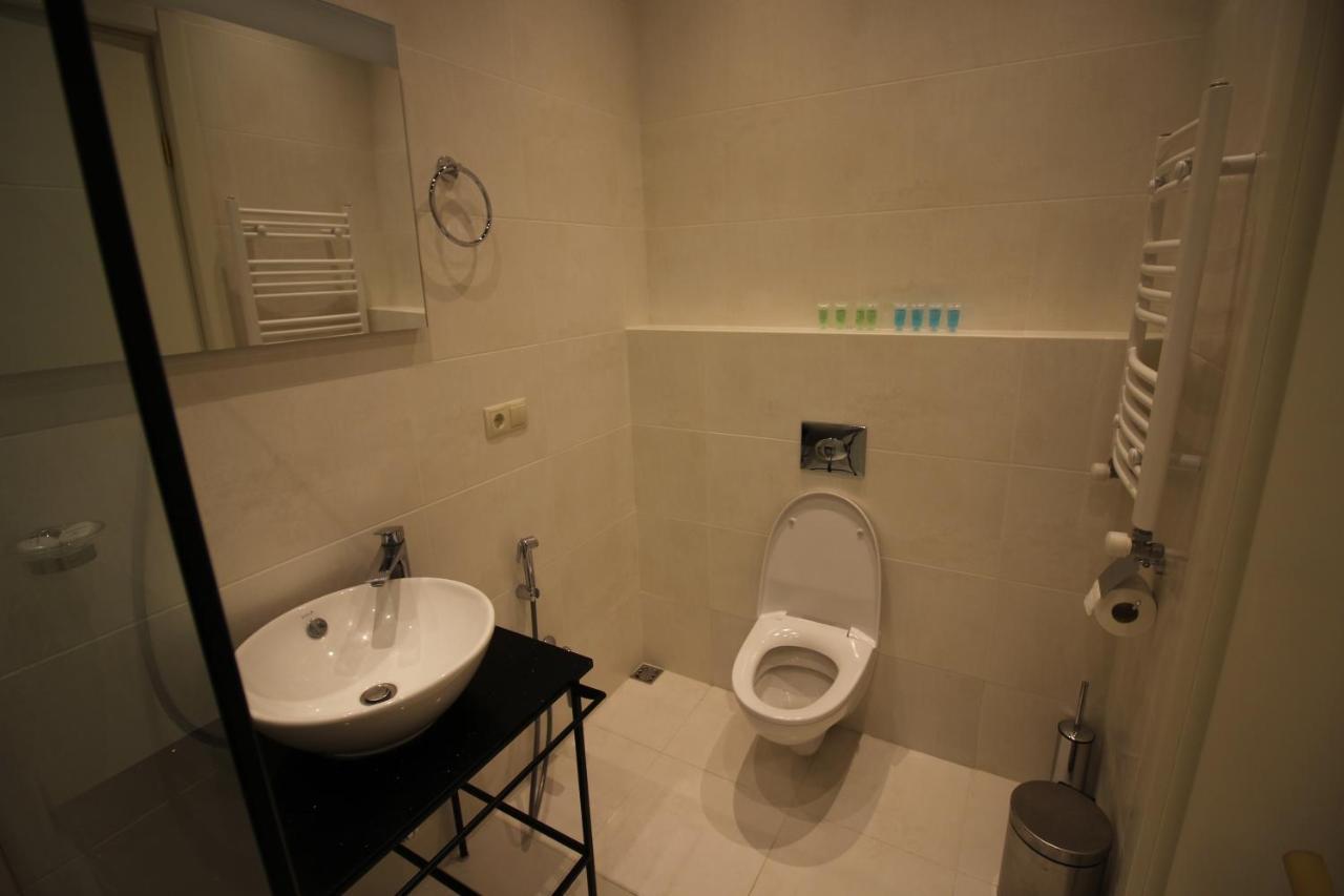 Superior Apartments Тбилиси Екстериор снимка