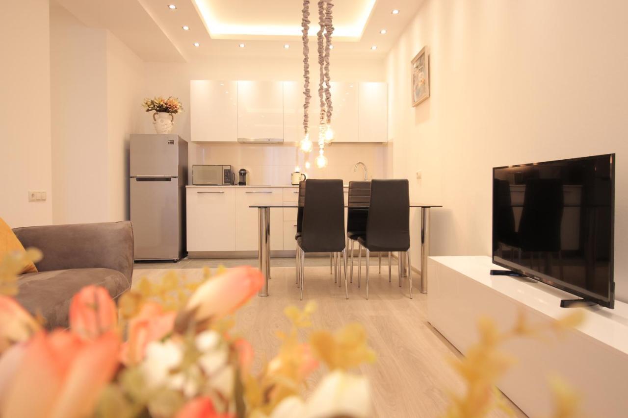 Superior Apartments Тбилиси Екстериор снимка
