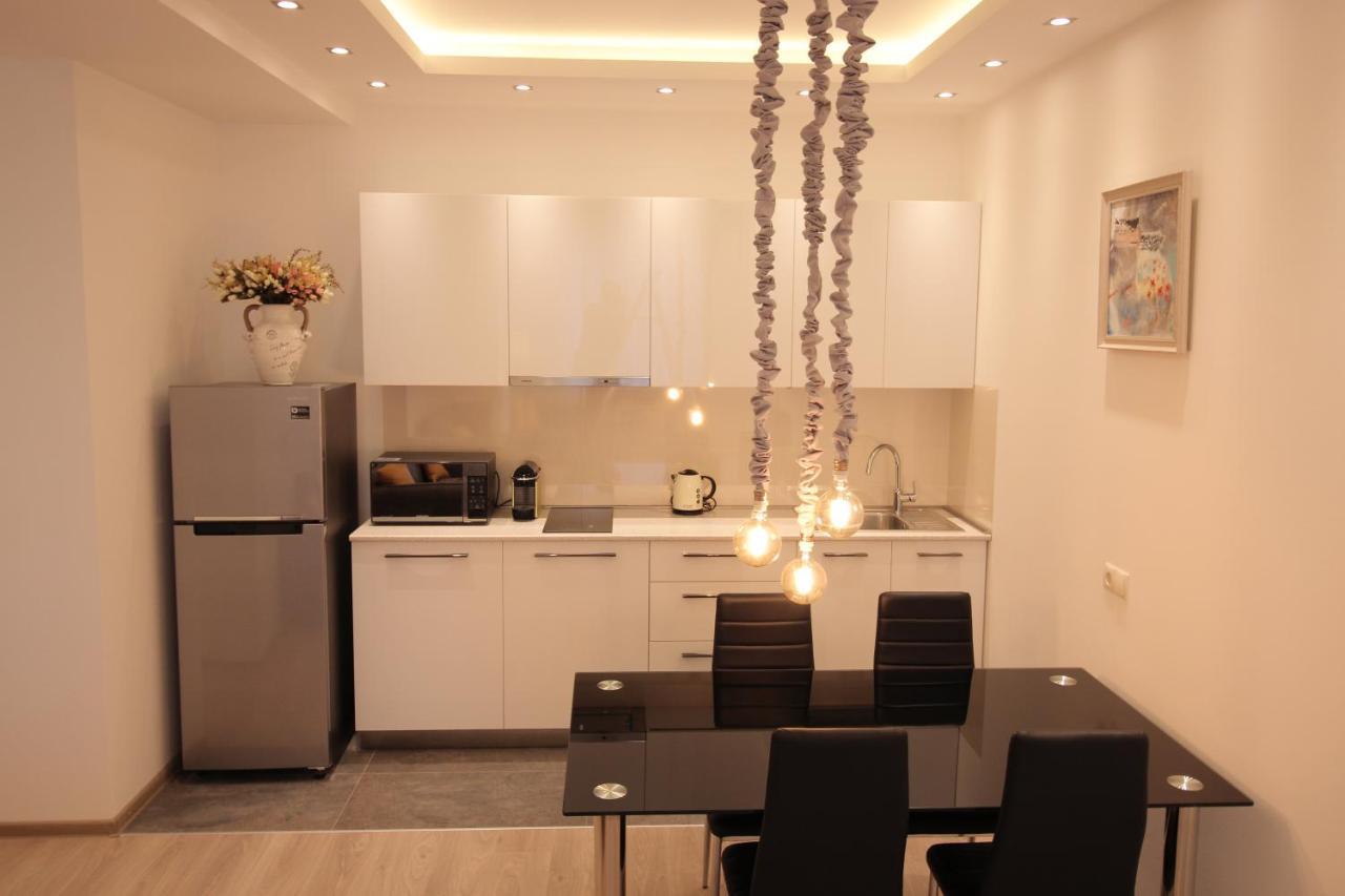 Superior Apartments Тбилиси Екстериор снимка
